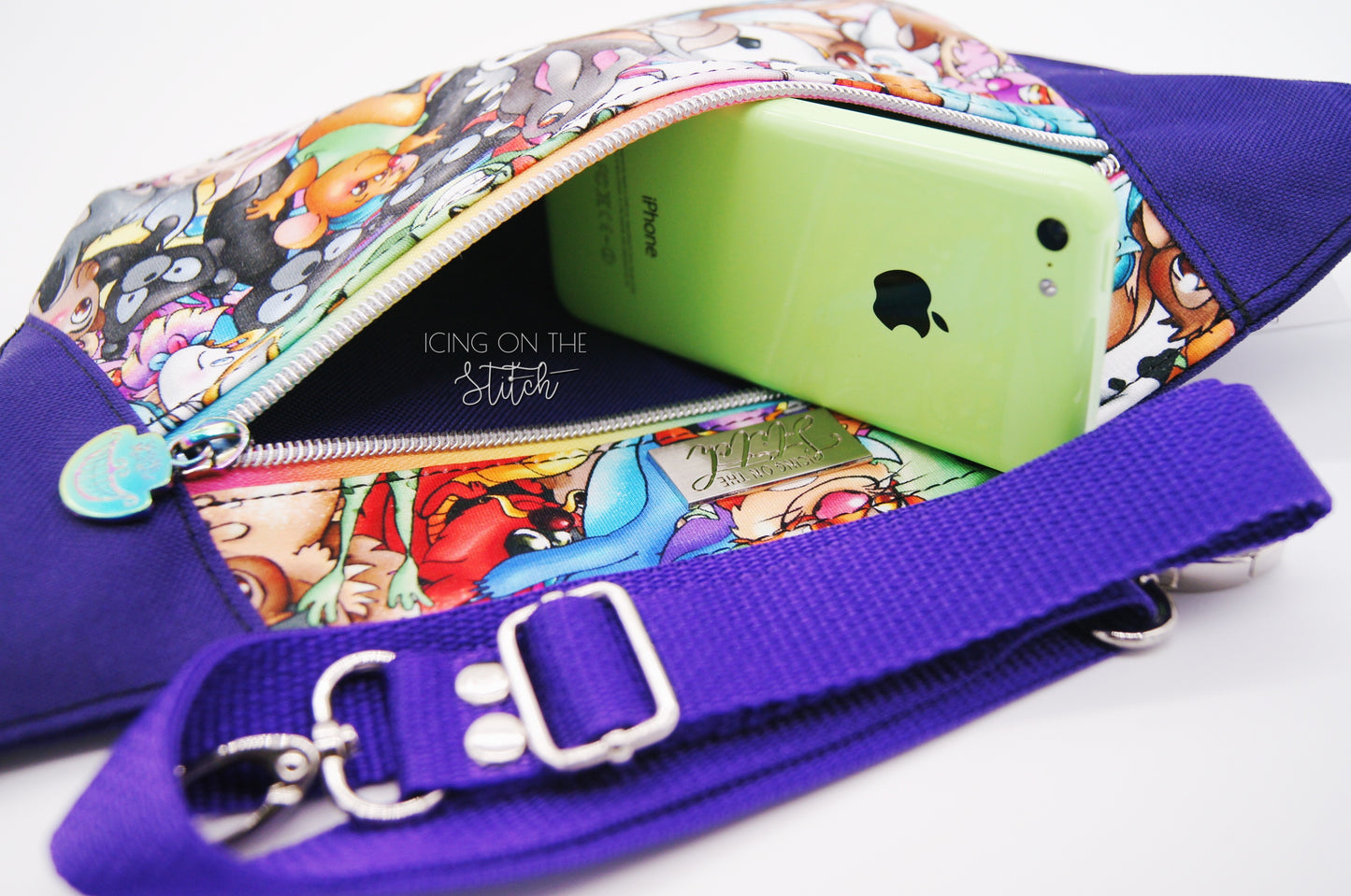 Famous Pets Waist Pack