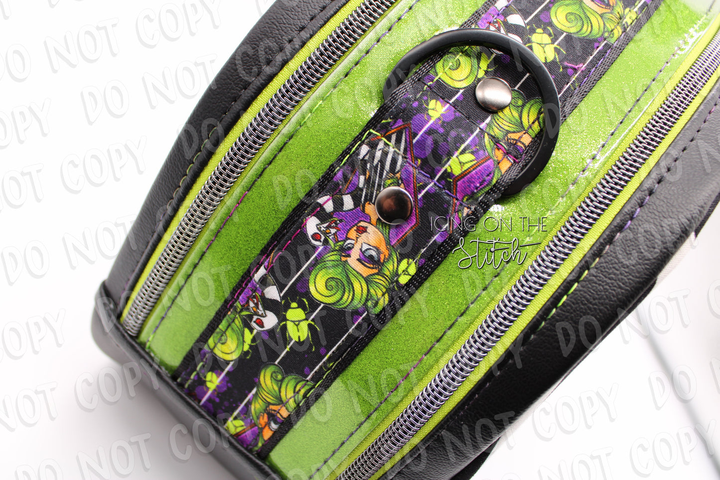 Beetlejuice Pinup Classic Handbag