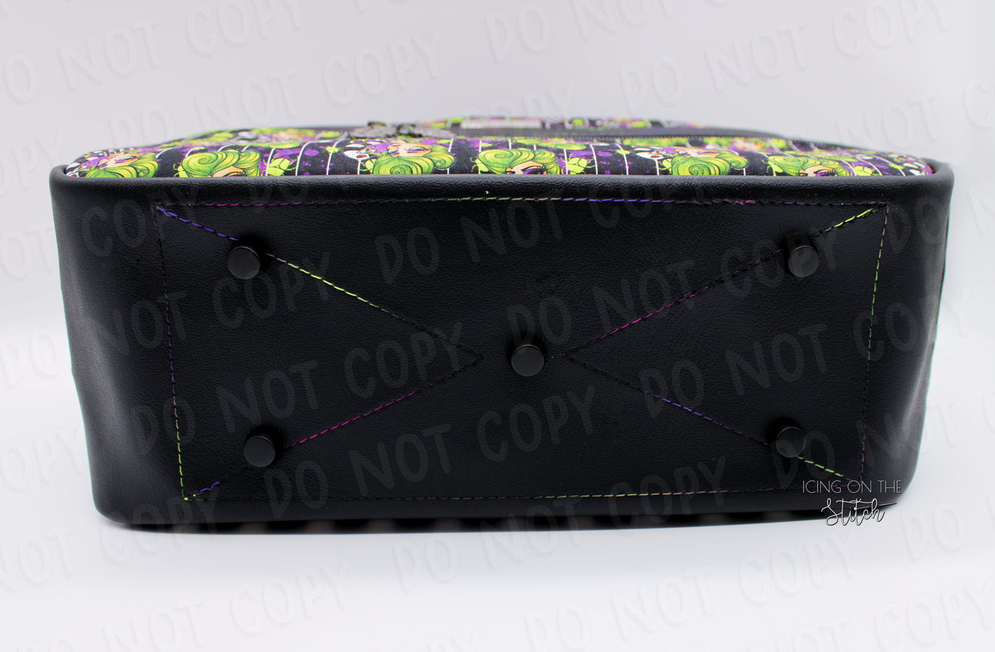 Beetlejuice Pinup Classic Handbag
