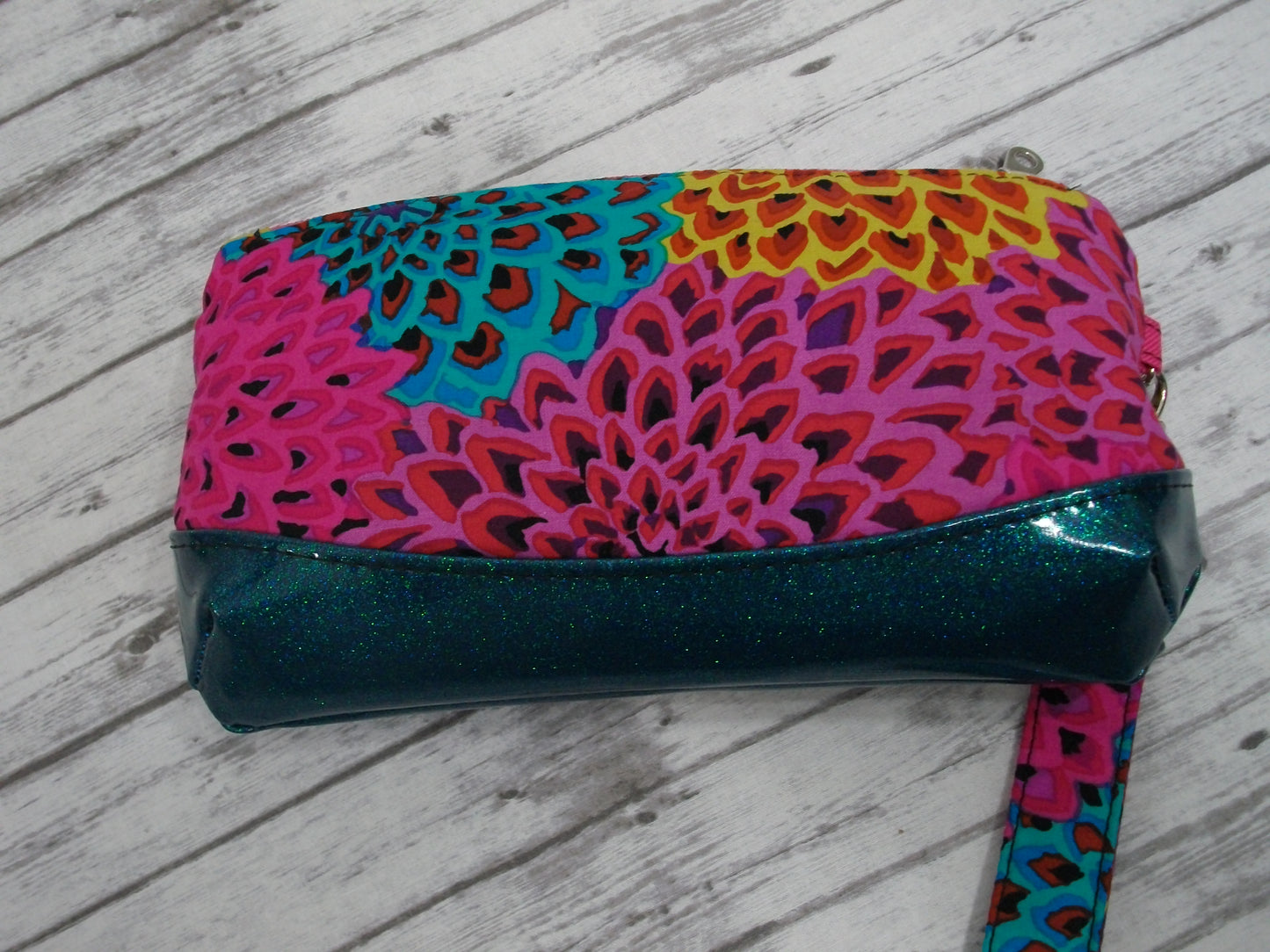 Dahlias Wristlet