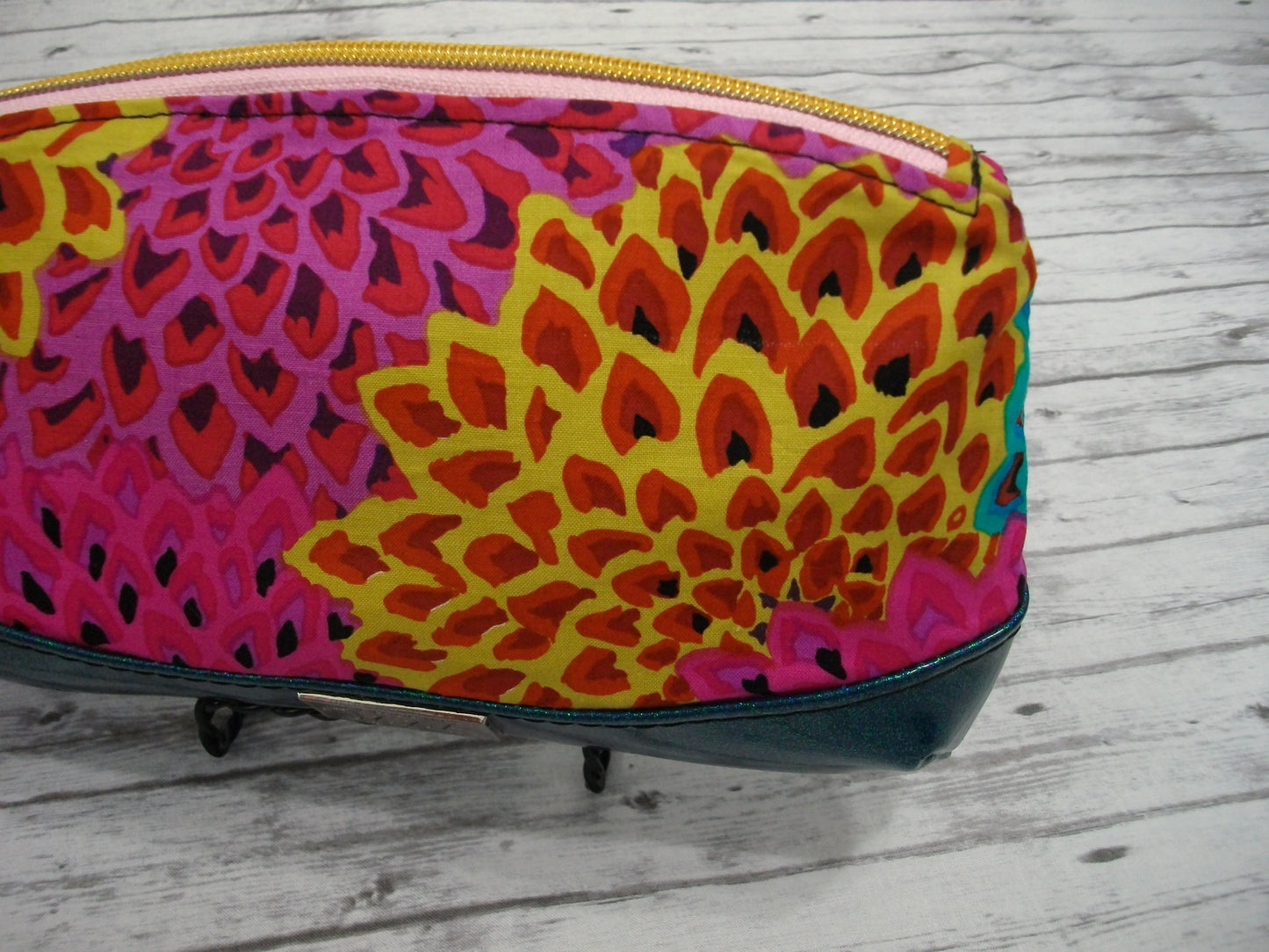 Dahlias Wristlet