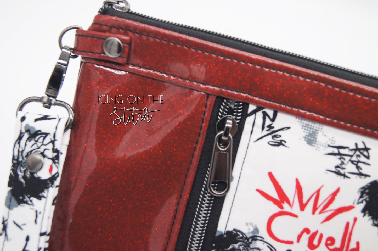 Cruella Zippy Clutch